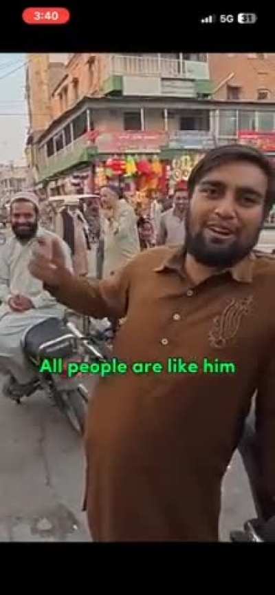 Pakistanis are members of the aryan brotherhood