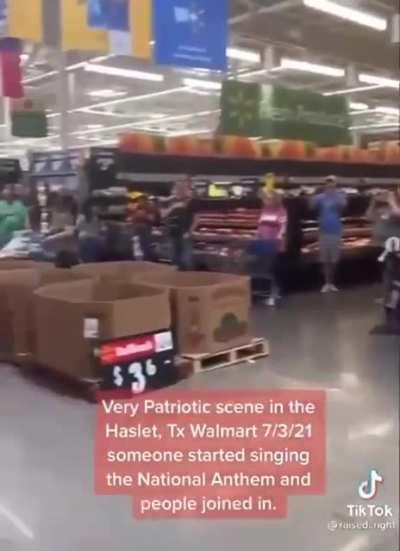 what an inspirational display of patriotism 🥺🇺🇲🎆