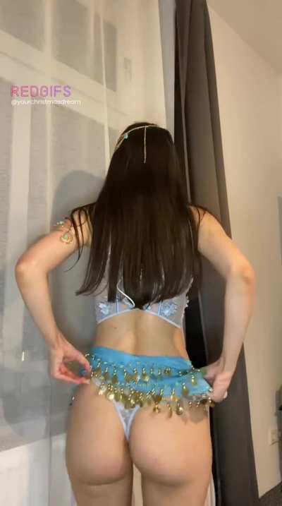 How hard wanna slap it