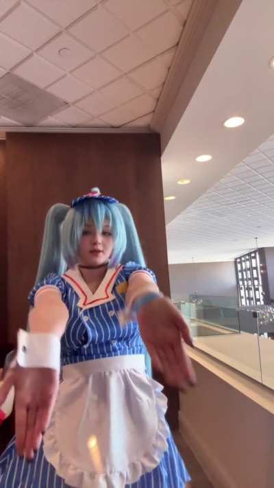 Miku mesmerizer by cosplay.bebe