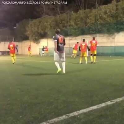 Totti scores a worldie in his retirement Sunday League