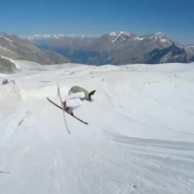 HMRB while I stomp a quad flip on skis