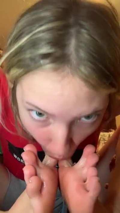 Little sloppy treat for you all tonight 😘