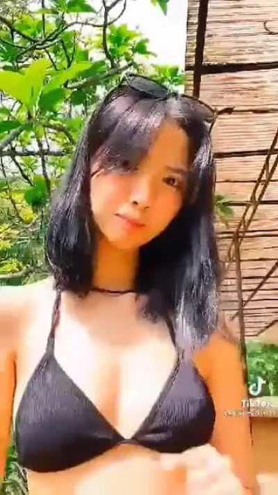 urvirtualkali hmmmm more deleted vids