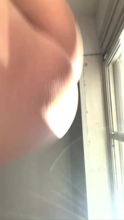 hot wife yet breedable ?