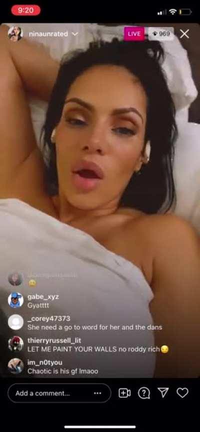 The milf from the king cid vid talking bout YRG💀