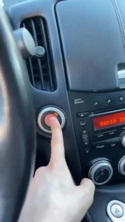 I want this car😭❤️