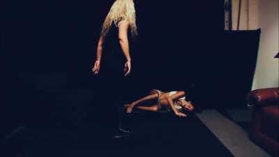 Do you want to see more footage from this apartment catfight? There’s a chance she’s handcuffed later on and whipped with a belt… 💔