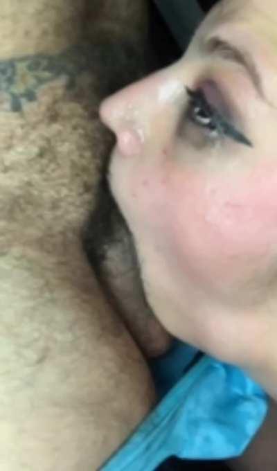 I love swallowing a big dick and holding it! 