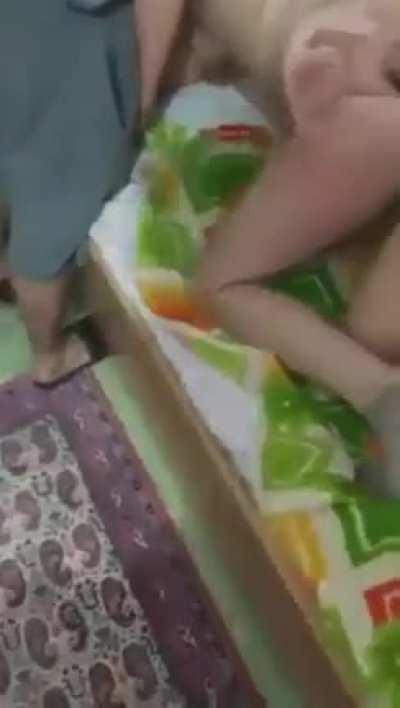 tutamadim kendimi, ortama bak amkJakskdiskxkskxikxmx