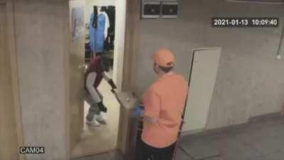 Monke need full tummy to get ready for R.C.E.