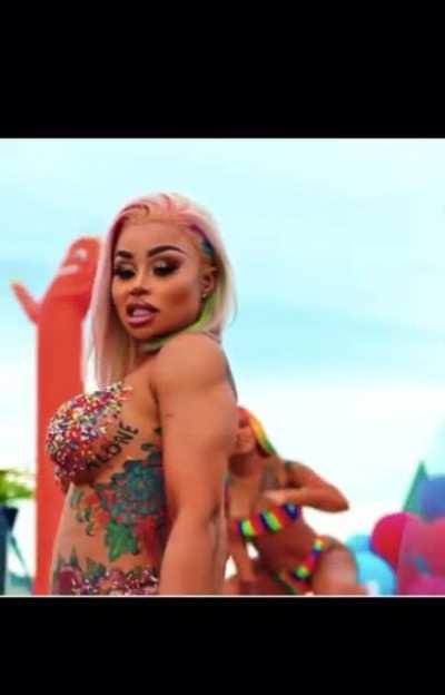 Blac Chyna @blacchyna Gif only