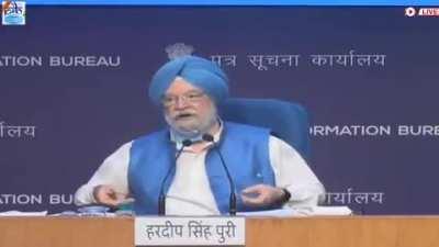 Listen to Hardeep Singh Puri, Minister for Housing and urban affairs on Retired IAS open letter against Central vista project. He also gave a nice reply to Pappu. How someone can put their signature on this bizarre letter defies logic!