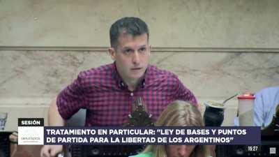 Minuto de silencio por el mate