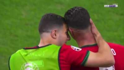 Needs the whole team to console him after messing up 😢