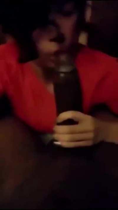 Lighskin deepthroats dick and swallows cum