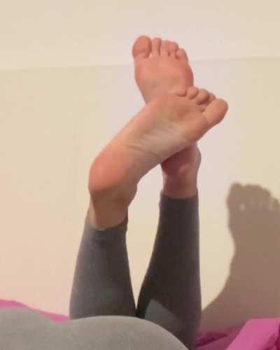 do you wanna lay here?