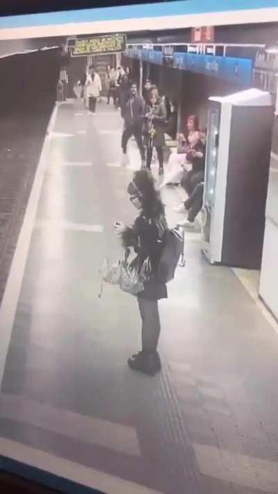 Orospu çocuğu ( kertenkele değil )