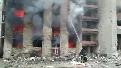 Today, speaking before the US Congress, Zelenskyy showed this video.