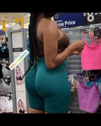 Angie & Her Amazing Azz