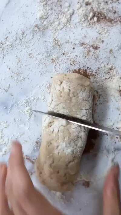 5 Minute Healthy Bowl Cinnamon Rolls