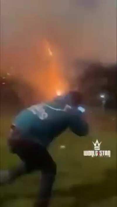 POV: your the sky (friend sent me this video)