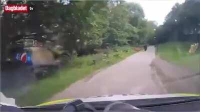 Norwegian Police Dramatic Car Chase With Armed Robbers