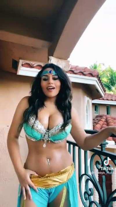 Princess Jasmine by GabbyBMusic