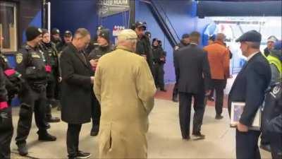 Bah gawd, that's Mike Brown's music!