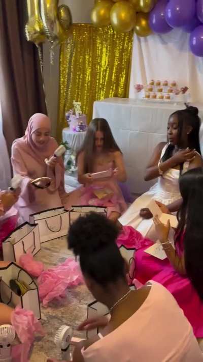 For her 13th birthday, she wrote her friends personalised thank you friendship letters.