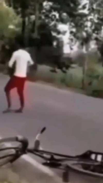 pakda gya denk memer 🗿🏳️