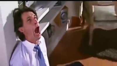 Siempre se va después de que mi mamá me da los dulces