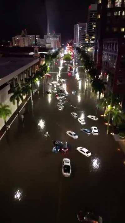 Drone footage of Downtown Fort Lauderdale turned into a lake following torrential rainfall 4-12-23