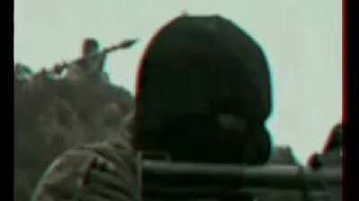 Those anyone know this song? I've been trying to find it for hours 😩