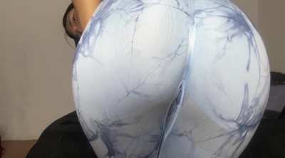 Anyone willing to taste my freshly baked fart?