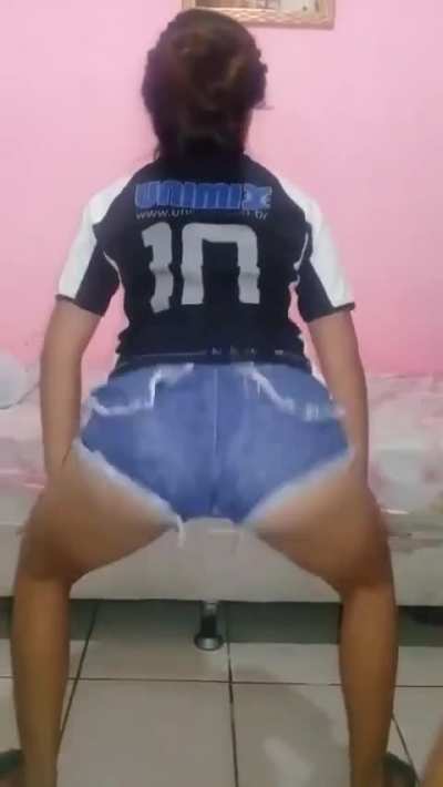 Morena Gostosa Dançando Funk - @?