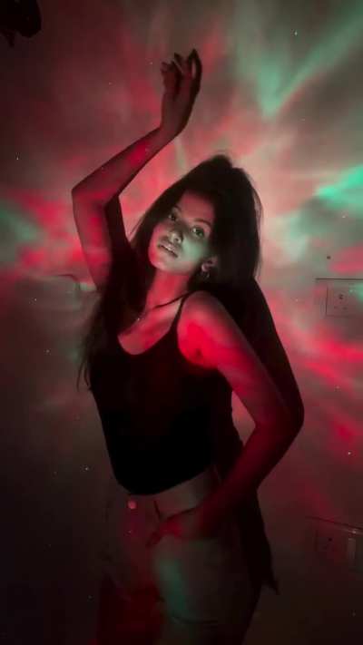 If anyone wants to rp as her. Dm your telegram ID