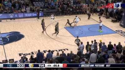 [Highlight] Ja shows no quit as he stops the Timberwolves garbage time bucket all by himself