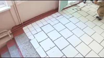 Tactical Stair Descent