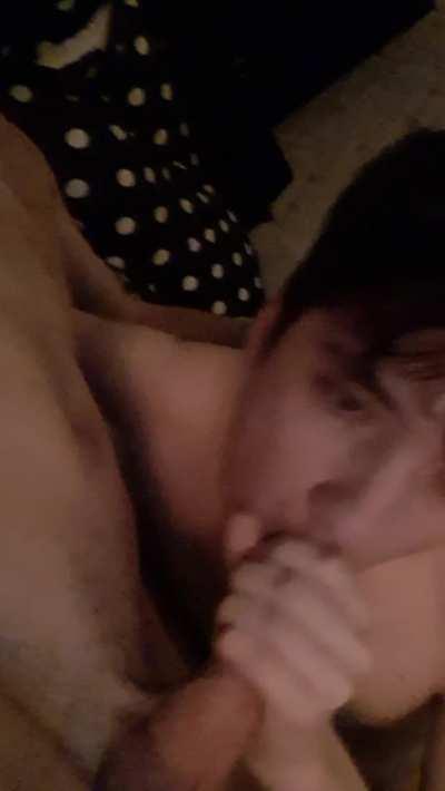 Twinks suck so much better then girls 😍🤷‍♂️