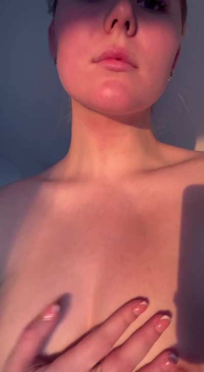 this hot swedish blonde is looking for a daddy ;)