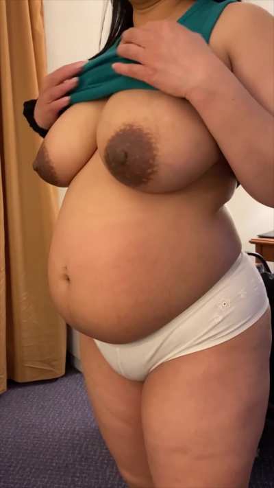Wanna see my preggo nipples ? 