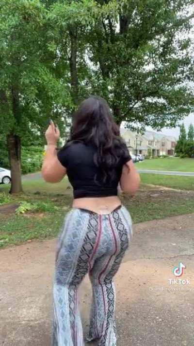 Soft & Jiggly No.299 🍑😍