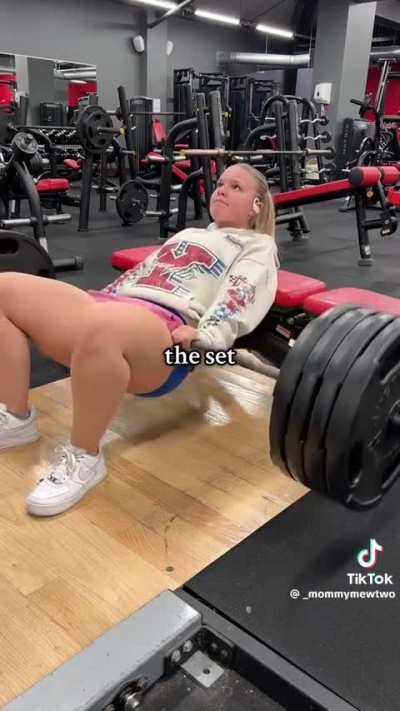 the jiggle at the end😍