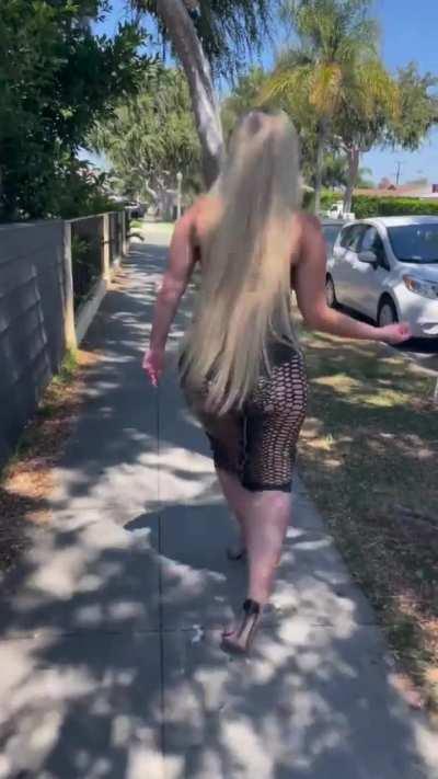 New Instagram Video on the Street (September 2023)