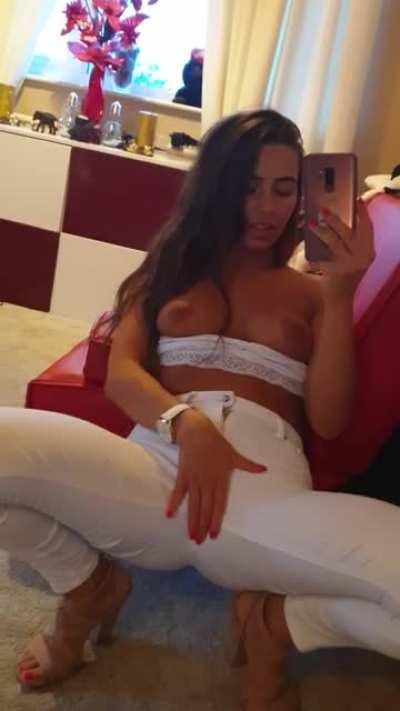 Alguien tiene el video completo?