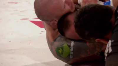 Simon the Sausage from K.O.T.S in an actual MMA fight!