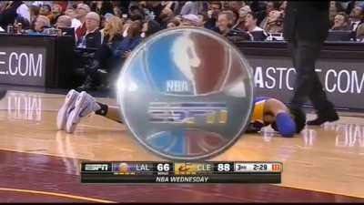 LeBron James destroys D'Angelo Russel's balls... literally. 🍒