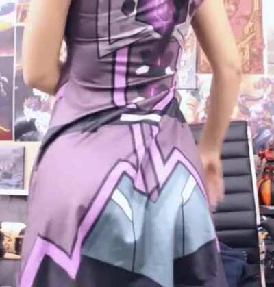 Lia flaunting that Ass.🙄 Little Jiggle👀👀