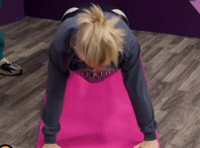 Kinda looks like a killer whale